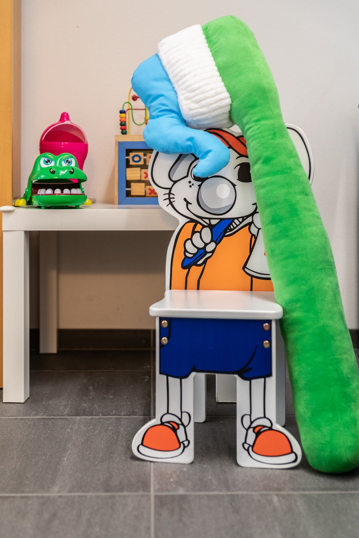 Zahnarztpraxis Dr. med. dent. Nelsy Blaser-Mayorga gallery image 6