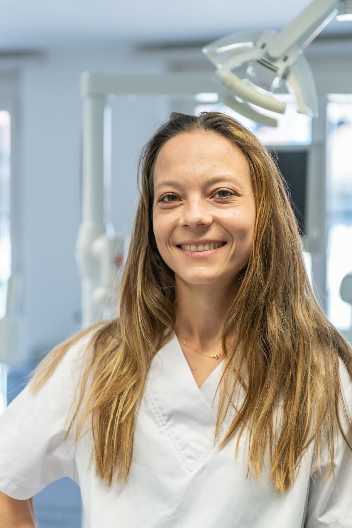 Zahnarztpraxis Dr. med. dent. Nelsy Blaser-Mayorga gallery image 8