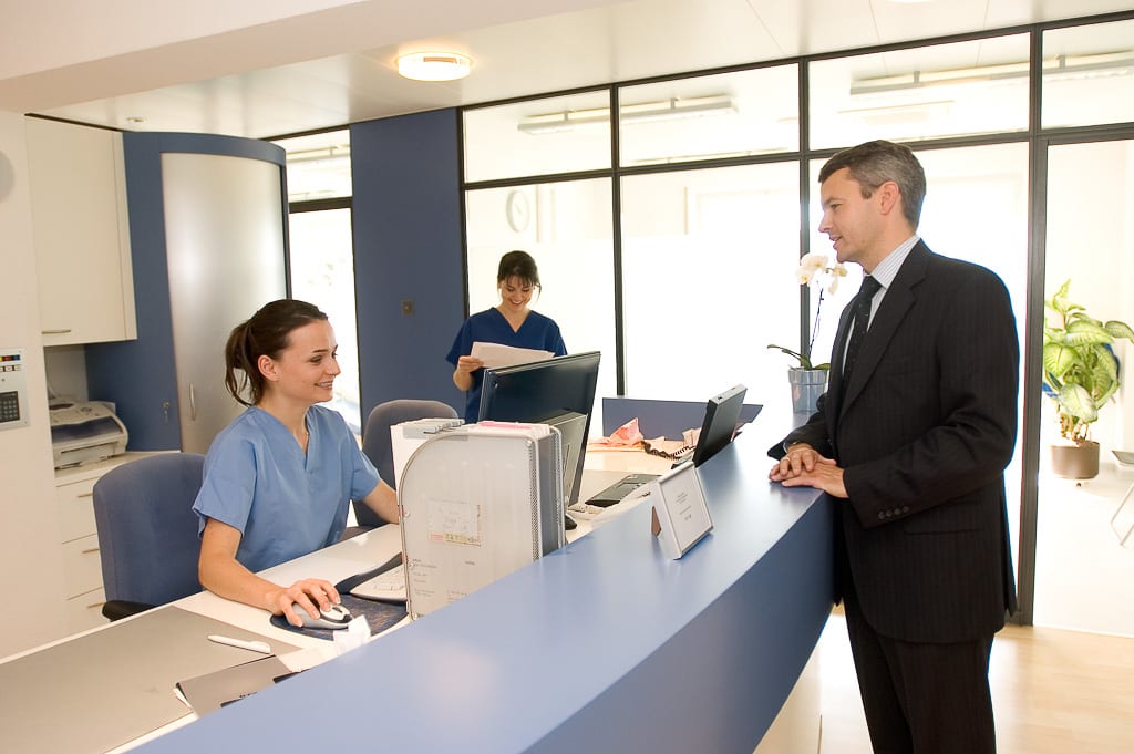 Dr méd. dent. Viviane Hurni gallery image 2