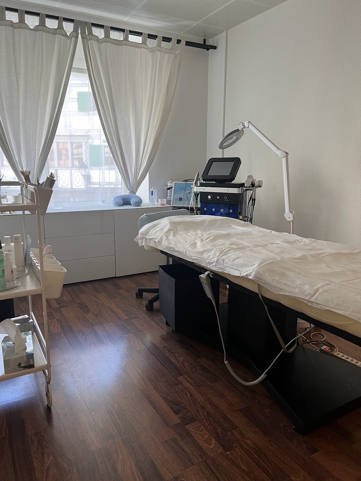 SK Kosmetik und Massage gallery image 5