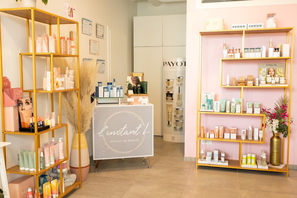 L'instant L gallery image 1