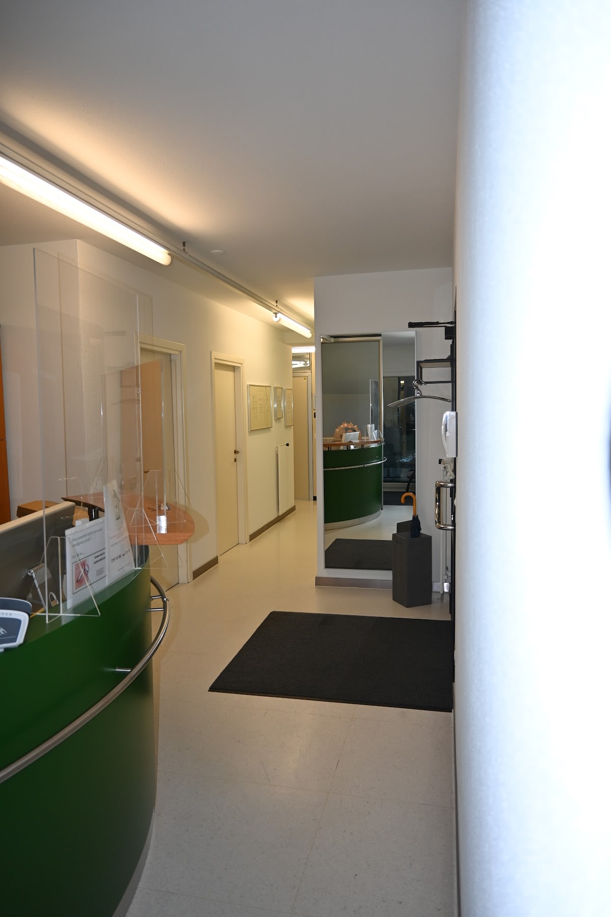 dr. med. dent. Lauper Reto gallery image 4