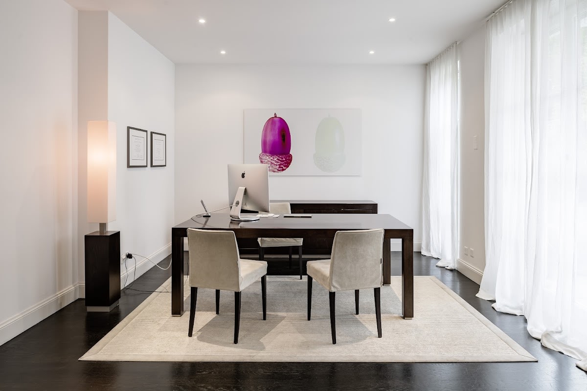 White House Center for Liposuction gallery image 1