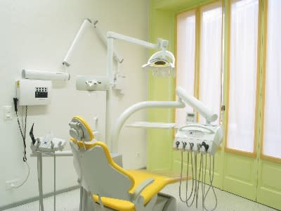 Mrs. Dr. Cristina Bonoli Studio Dentistico interior