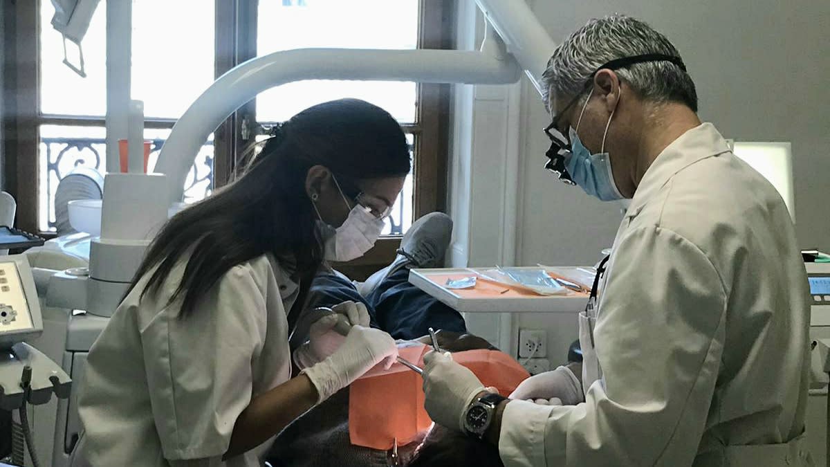 Dr. Fadi Sibaï, chirurgie orale, stomatologie interior