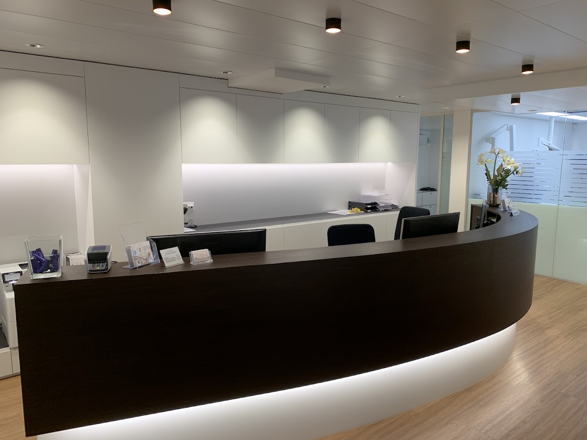 Zahnarzt Wymann gallery image 3