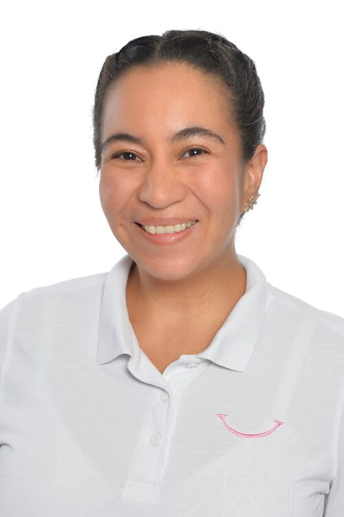 Dentist Smile Clinix Wettstein Basel gallery image 2