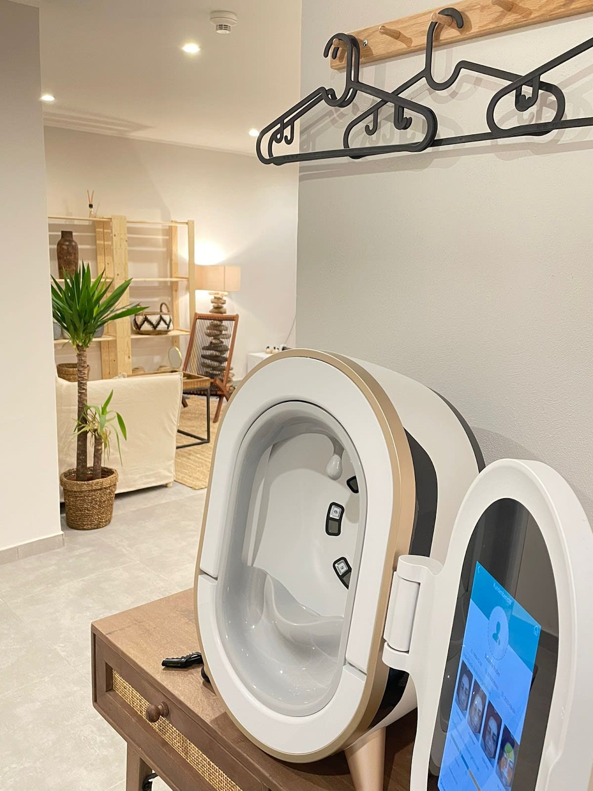 Aura Bern-Cosmetic and Spa gallery image 4