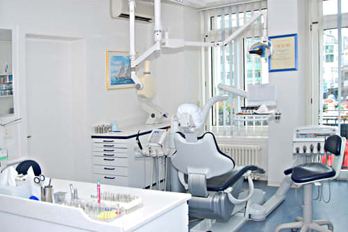 Zahnarztpraxis am Löwenplatz in Luzern gallery image 4