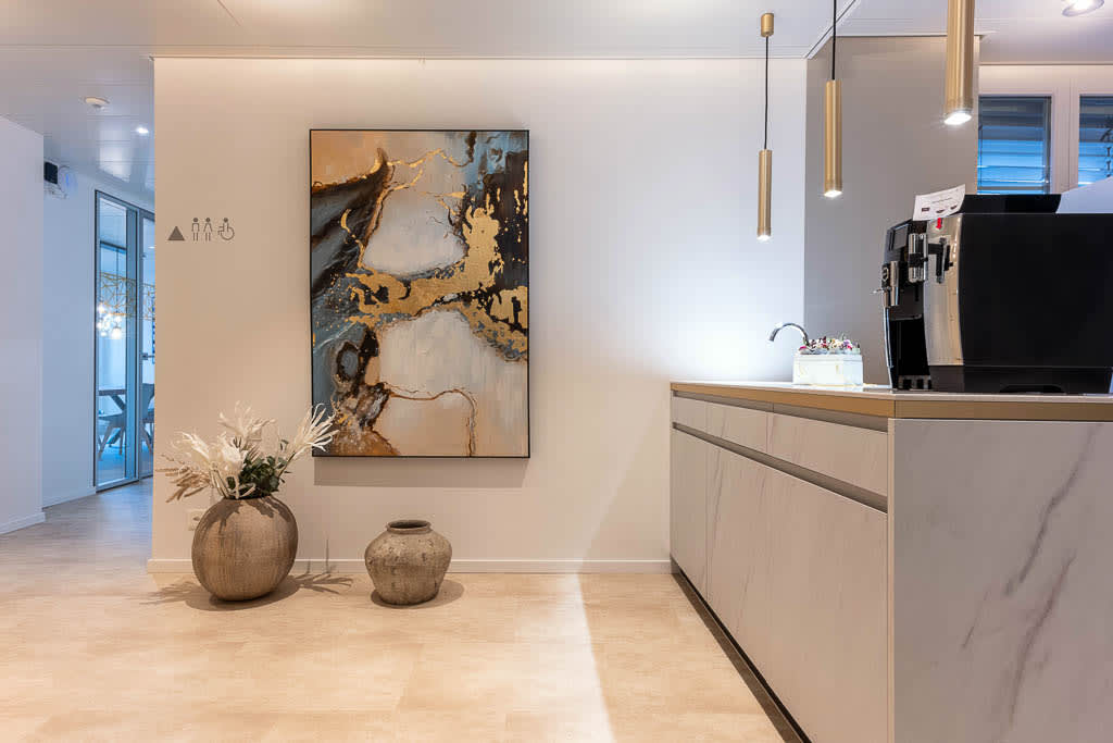 CRANIOLOGICUM gallery image 8