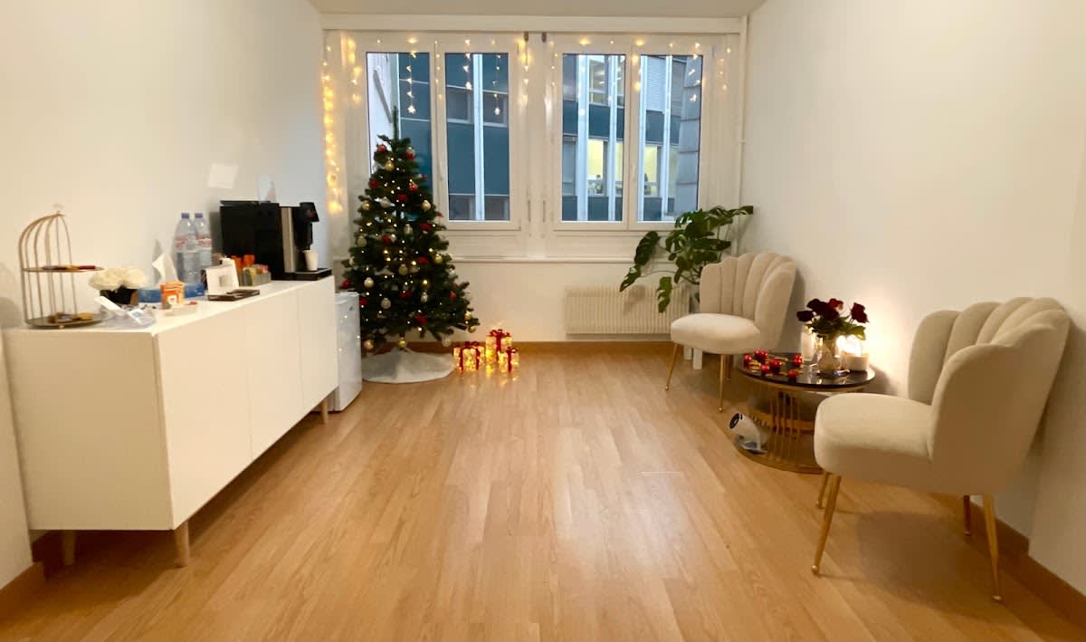 Love - Your Beauty gallery image 9