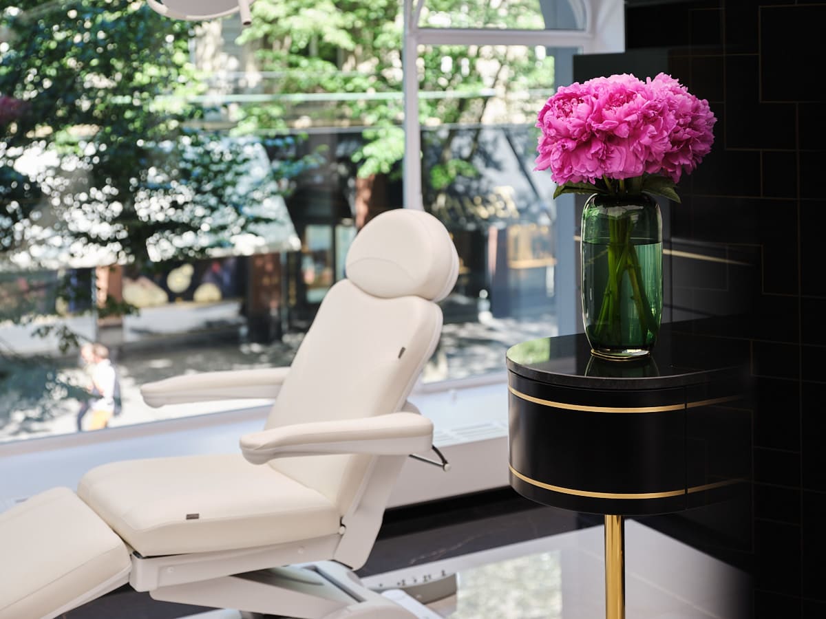 SKINIC - CLINIC & SOCIAL CLUB gallery image 7