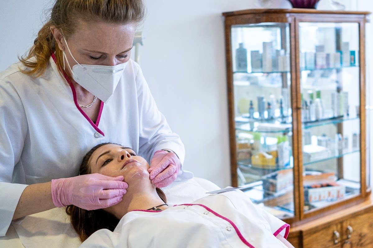 Evolys SA - Aesthetic Medicine Center gallery image 1