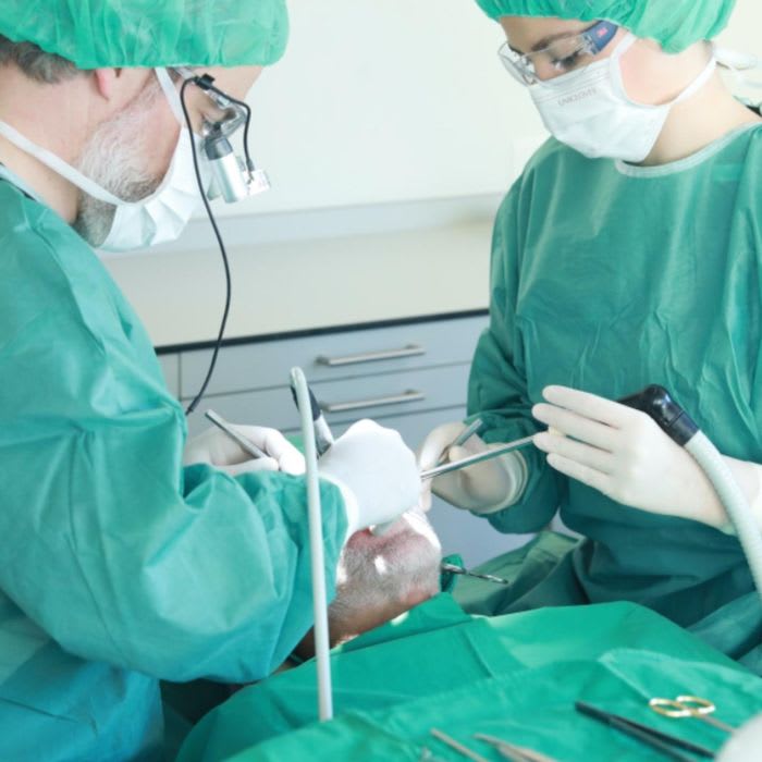 PD Dr. med. dent. Alexis Ioannidis - zahnmedizin.zuerich gallery image 3