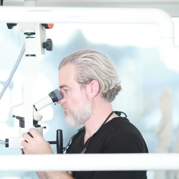 PD Dr. med. dent. Alexis Ioannidis - zahnmedizin.zuerich gallery image 4