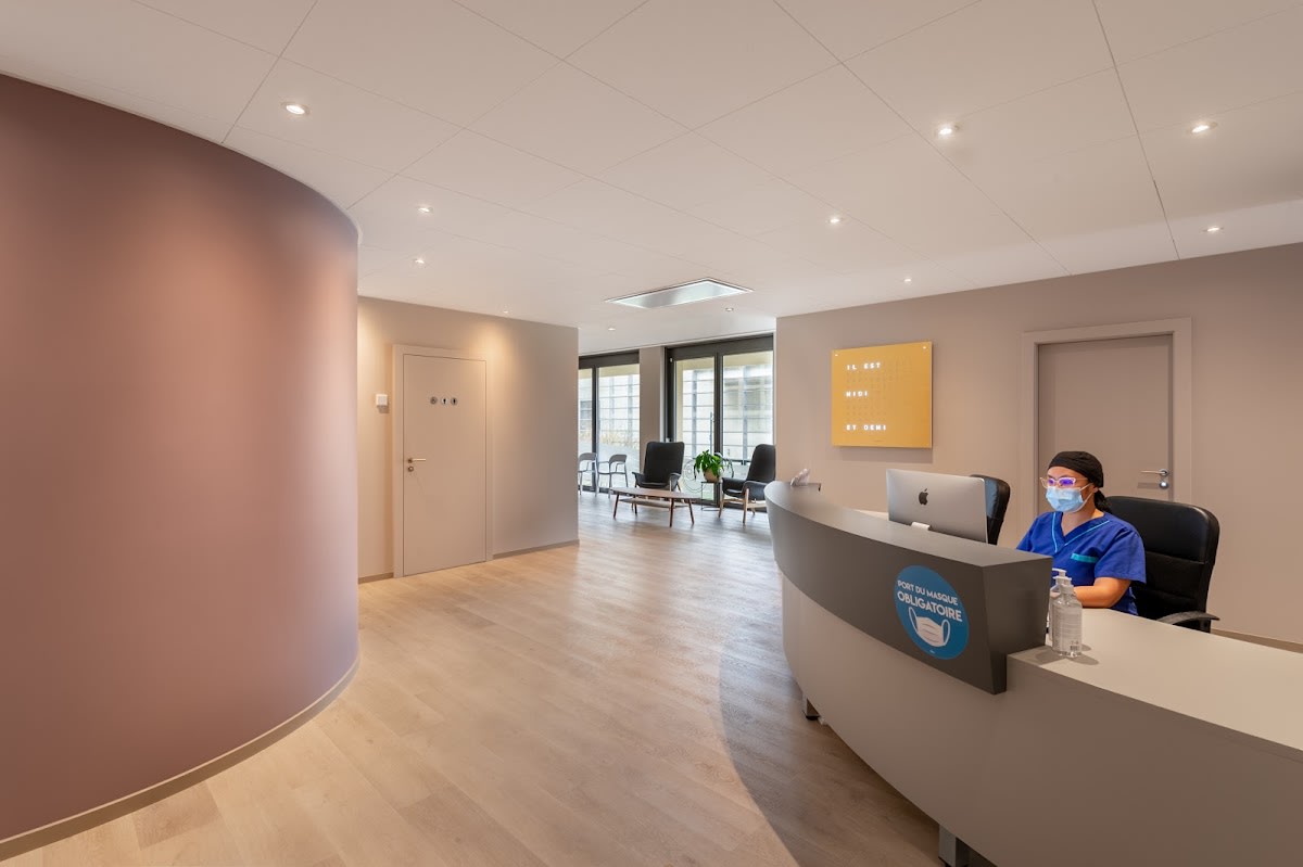 Clinique dentaire Smile and Care gallery image 10