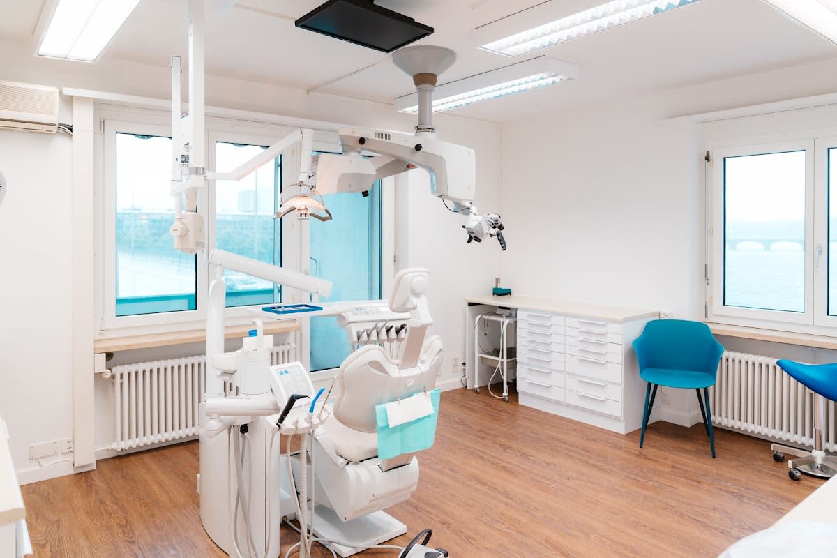 Zahnarztpraxis St. Johann gallery image 1