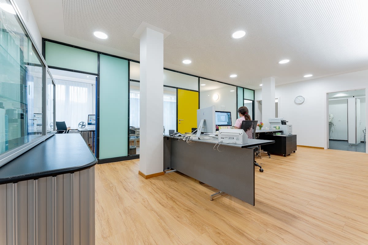 Dermatologie SG I Dr. med. Nikolaus Wagner gallery image 10