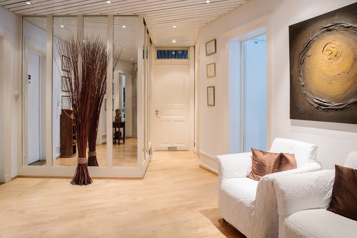 Dr. Kish Aesthetic Center gallery image 9