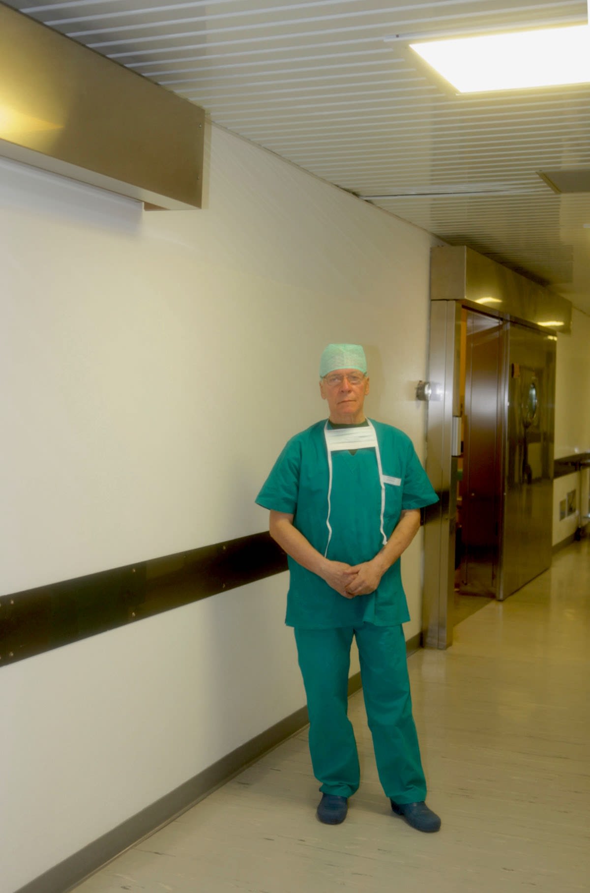 Dr Emilio Lavezzari gallery image 1