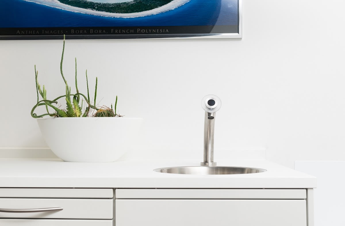 Zahnarztpraxis Razinger gallery image 4