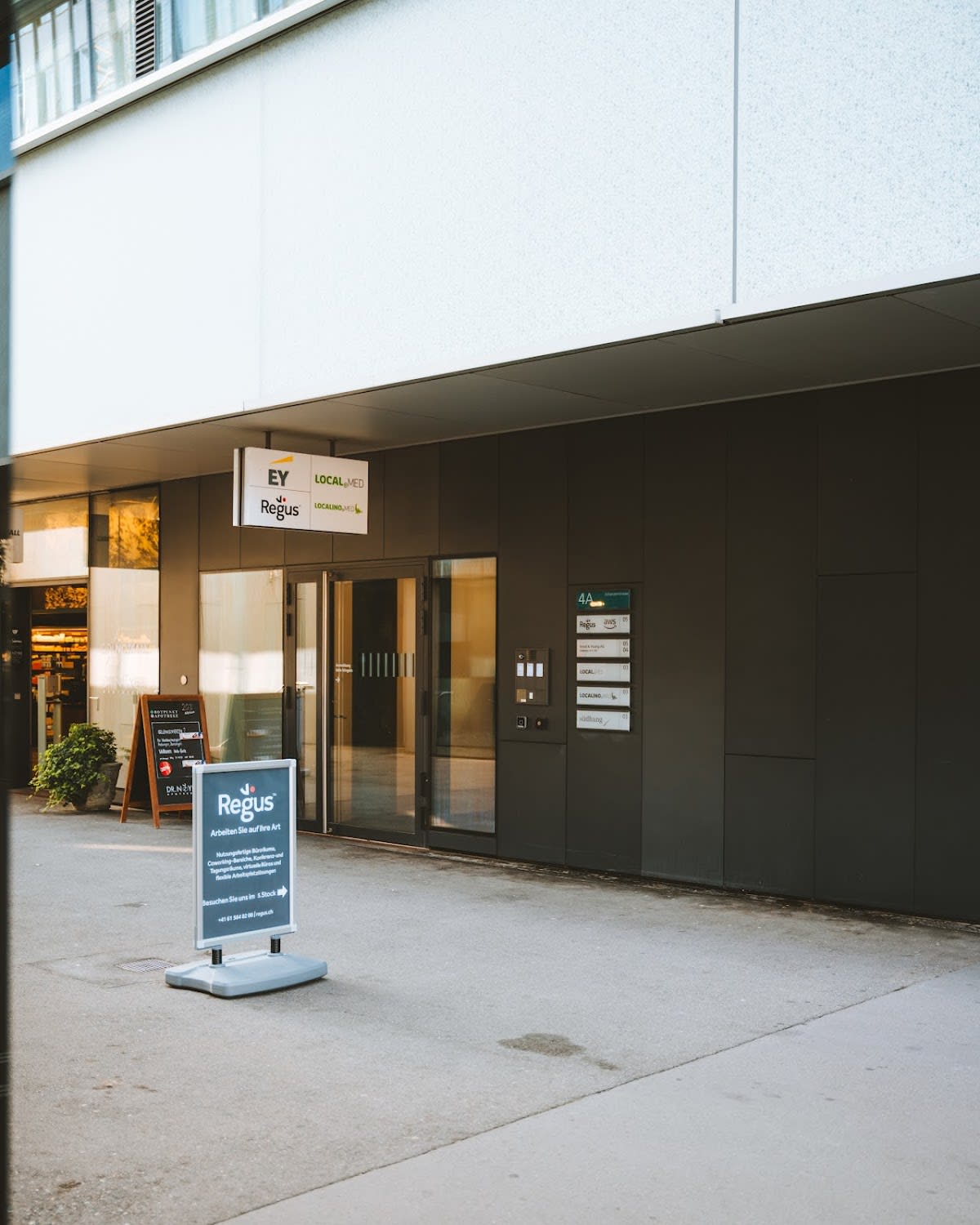 Lovely Smile - Bern gallery image 4