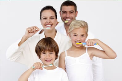 Zahnarztpraxis Im Holbeinpark - Dr. med. dent. Nenad Antić - Sanfte, moderne Zahnmedizin gallery image 10