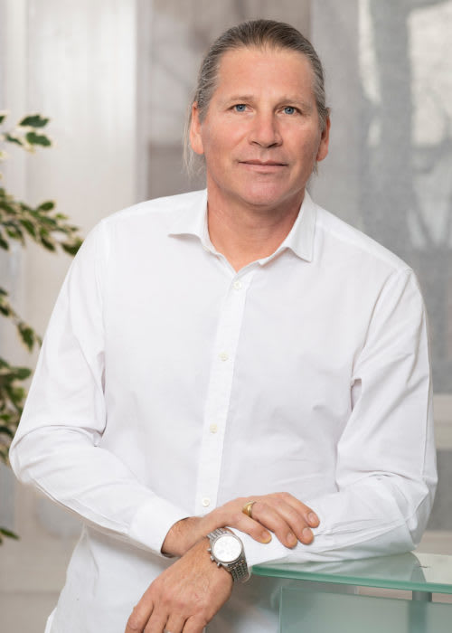 Dr méd. Helen Aghahosseini gallery image 5