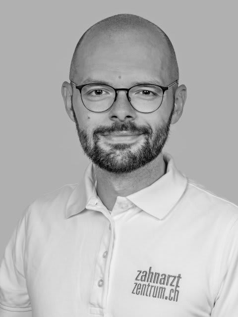 zahnarztzentrum.ch Luzern - Zahnarzt (auch im Notfall) und Dentalhygiene gallery image 4