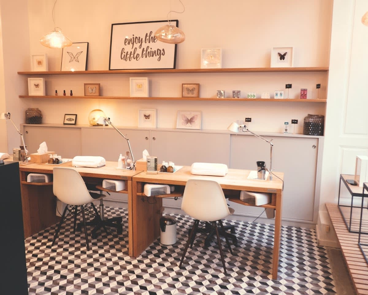 🥇 Beautylounge | Nails, Brows & Lashes interior