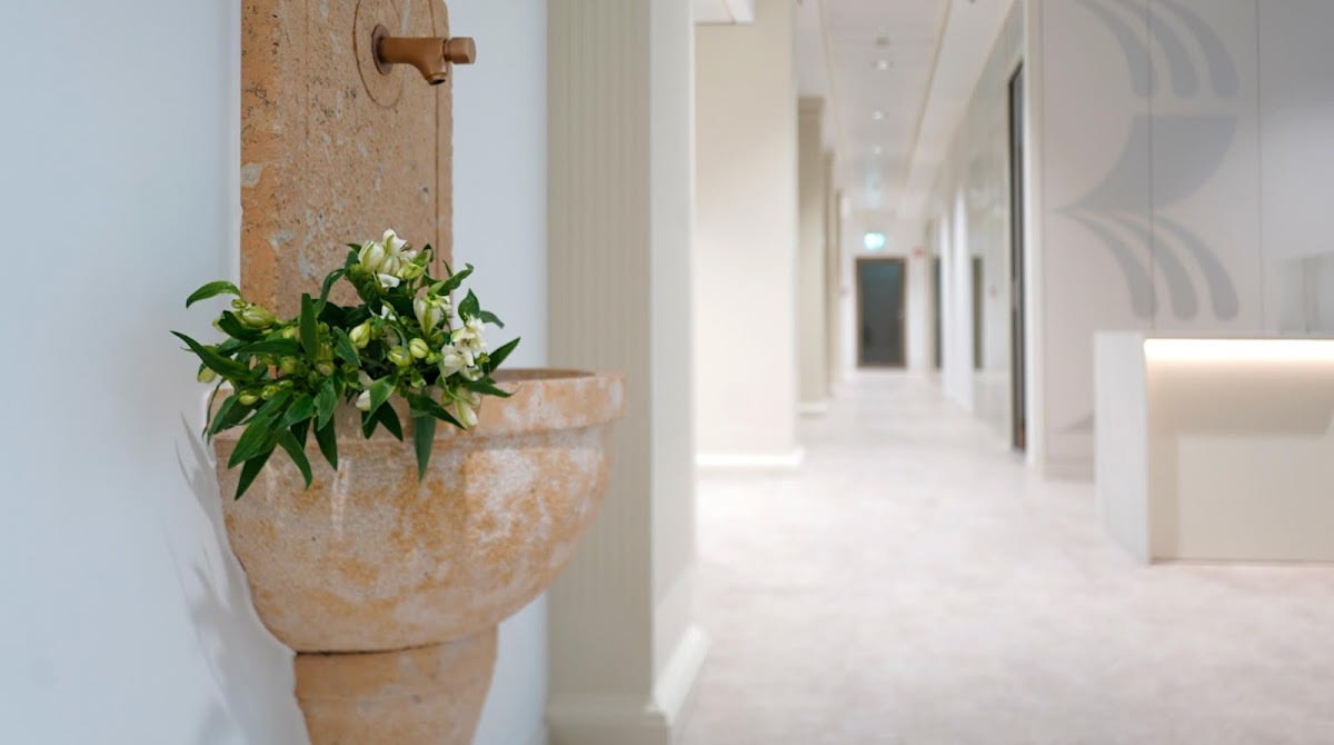 Dr Chloé Mathez-Loïc gallery image 3