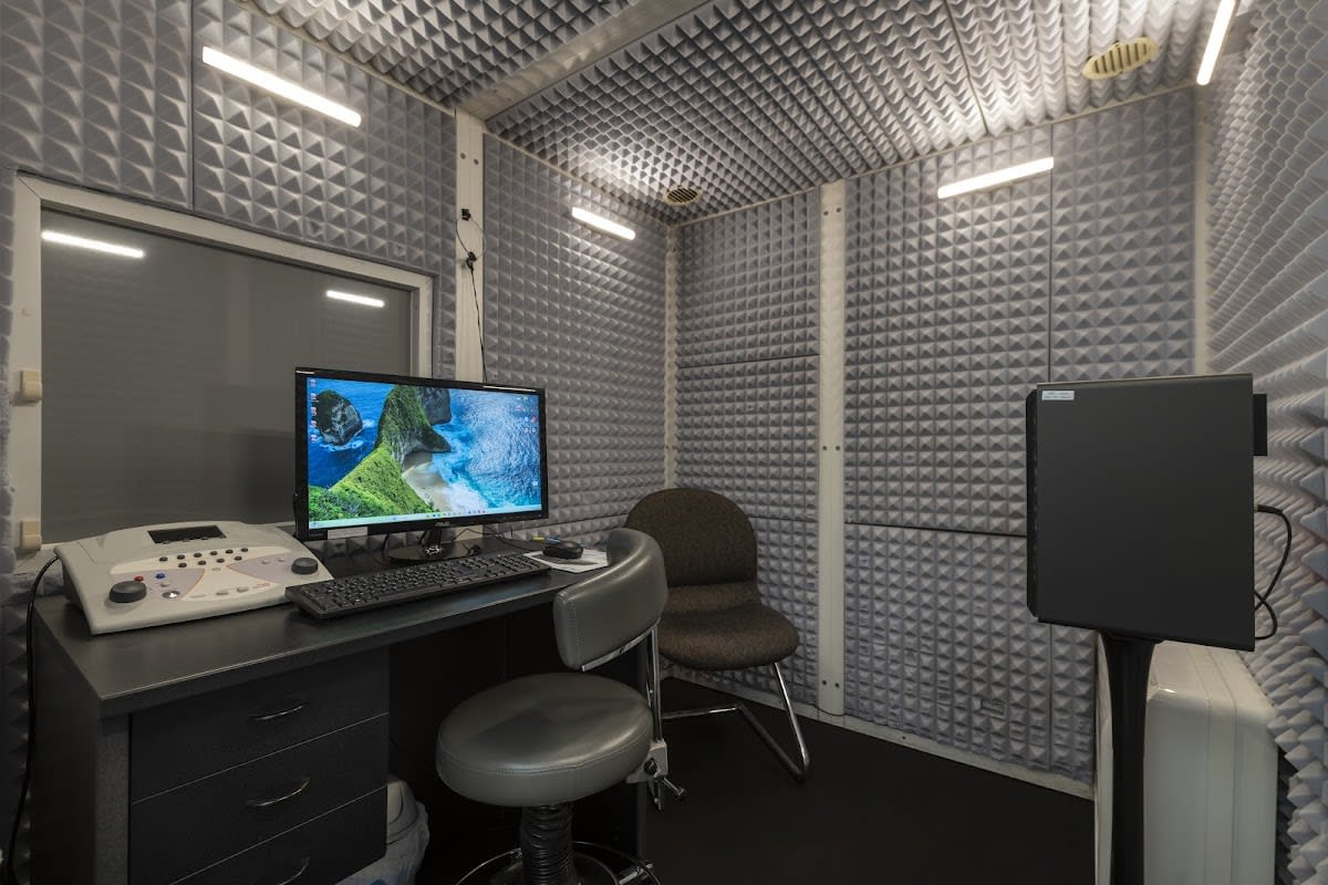 Dr. med. Soldati Federico (Spec. FMH): Otorinolaringoiatra (ORL), chirurgia cervico-facciale e rinoplastica a Lugano gallery image 1