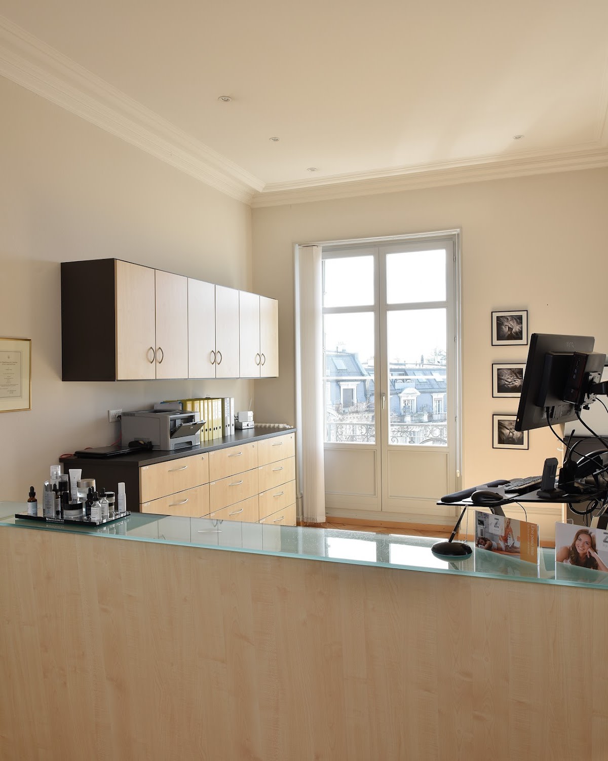 LASERIS Centre Laser de Dermatologie Esthétique et Médicale gallery image 10