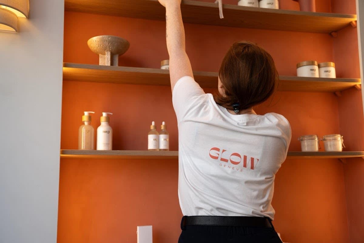 Beauty and smile gallery image 8