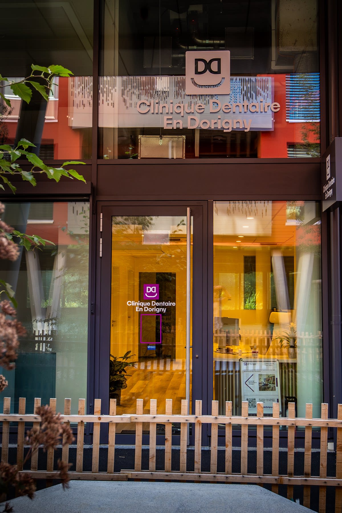 Clinique Dentaire en Dorigny by Dr. Laura Musat gallery image 7