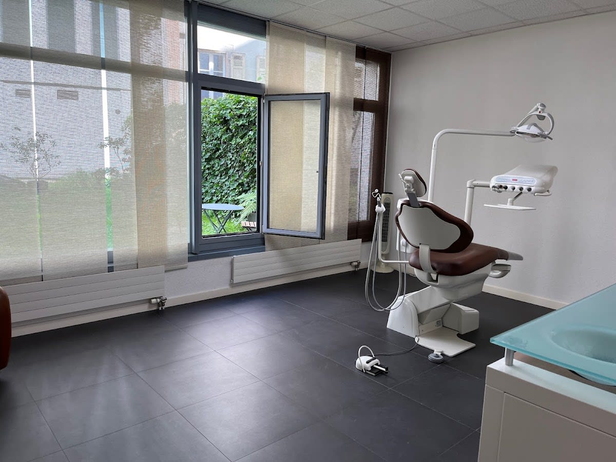 Cabinet Mike Mosetti | Hygiéniste Dentaire gallery image 6