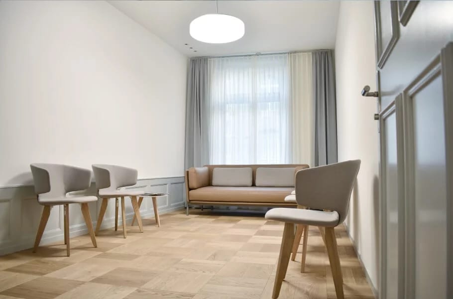 Plastische Chirurgie Bern - Dr. med. David Kiermeir gallery image 3