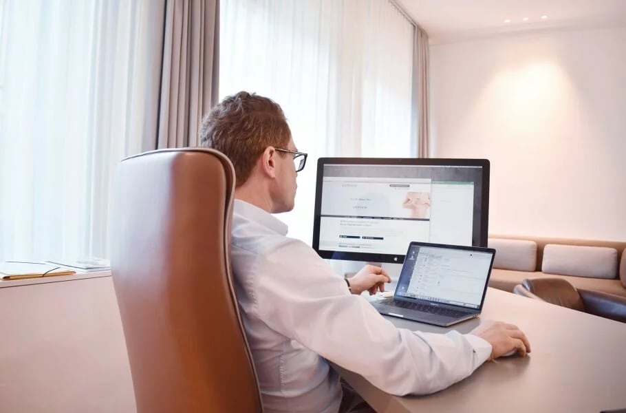 Plastische Chirurgie Bern - Dr. med. David Kiermeir gallery image 6