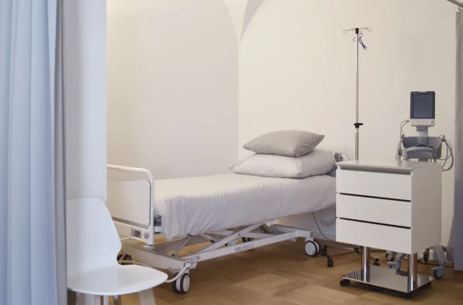 Plastische Chirurgie Bern - Dr. med. David Kiermeir gallery image 10