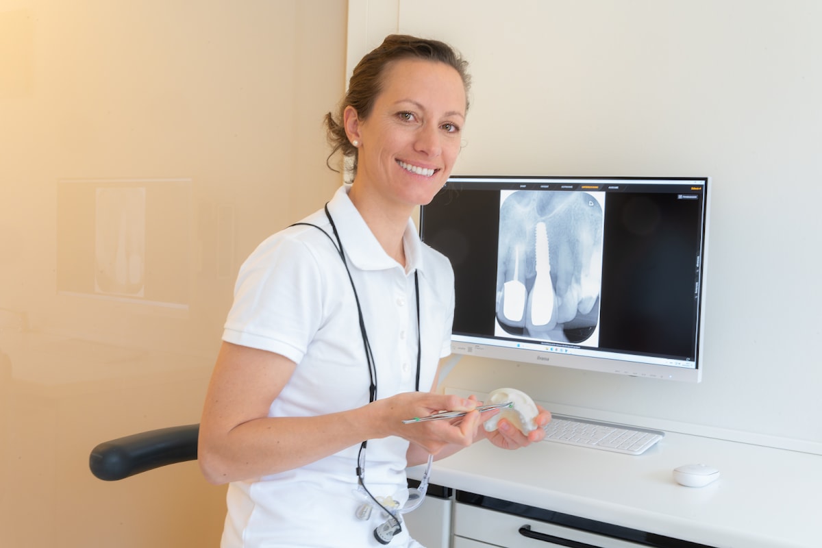 Zahnmedizin Luzern Dres. Kette und Eppenberger - Zahnarzt gallery image 9