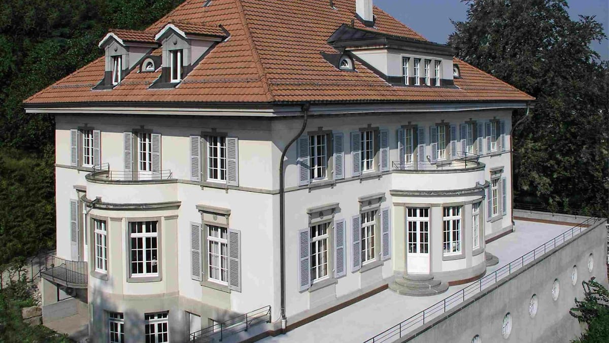 Klinik im Spiegel gallery image 1