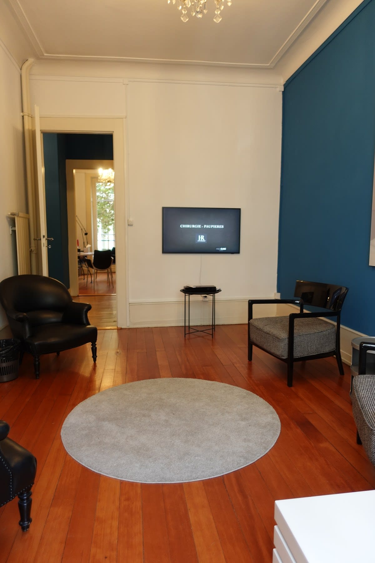 Dr. Hervé Raspaldo gallery image 7