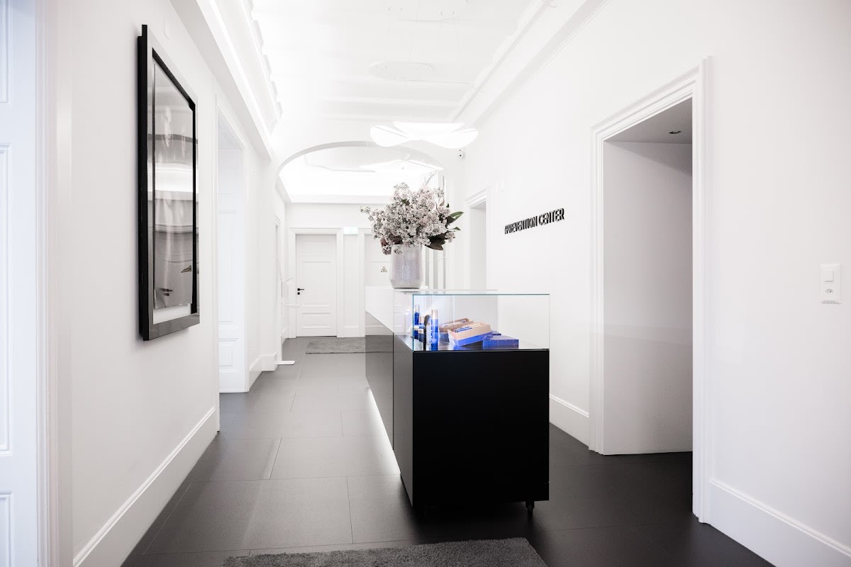 prevention-center AG Zürich - Schönheits­chirurgie gallery image 6