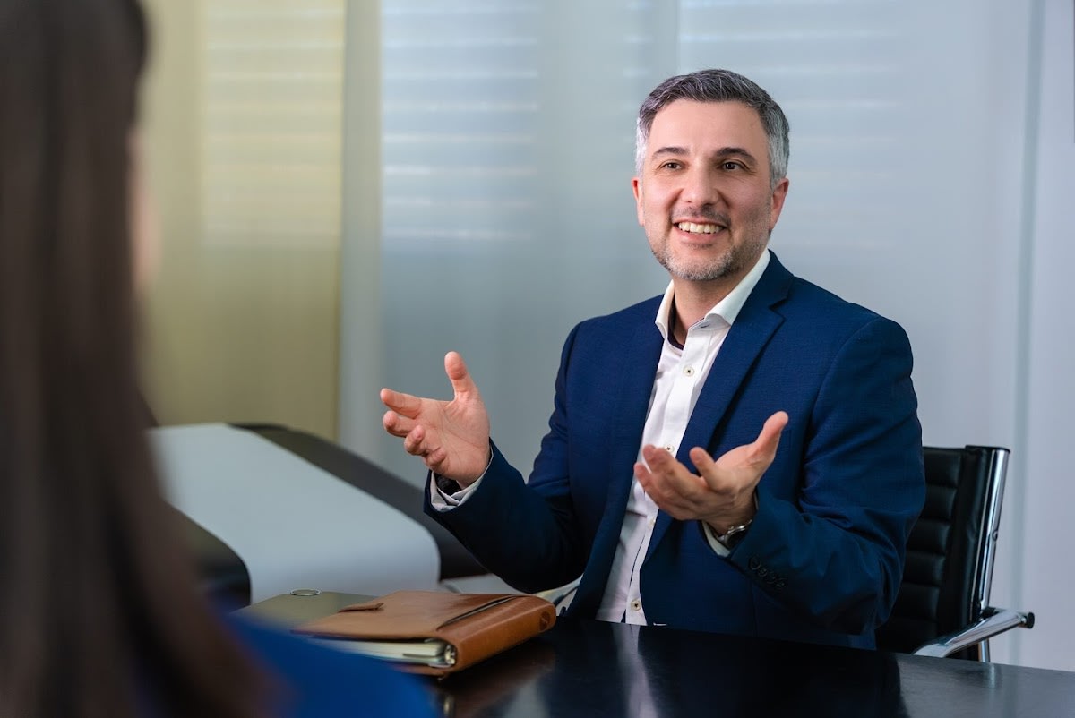 PD Dr. med. Maziar Shafighi gallery image 8