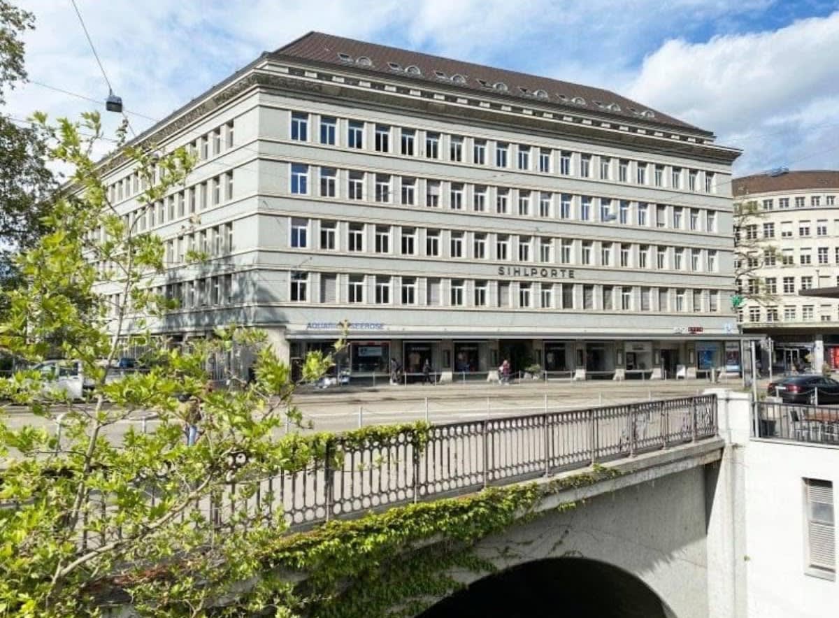 Swiss Derma Clinic | Praxis für Dermatologie & Ästhetik gallery image 10