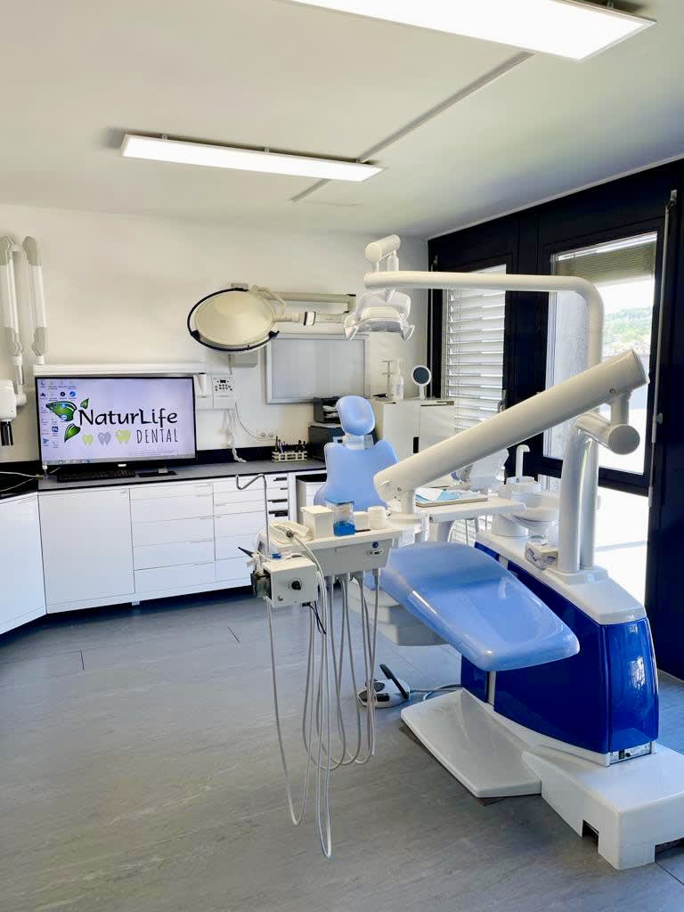 Naturlife Dental Mendrisio - Dr. Bontempelli Lorenzo gallery image 2