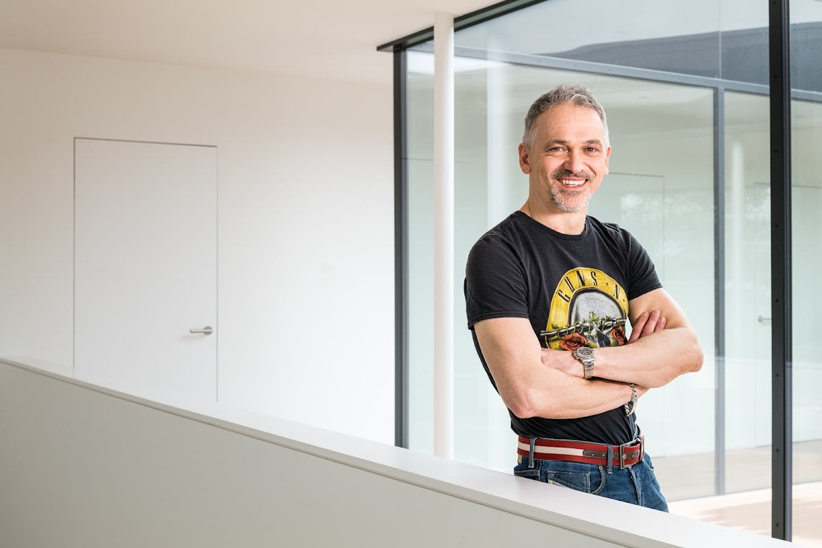 Zahnarzt AESTHETIKART Dr. med. dent. Sven Egger gallery image 1