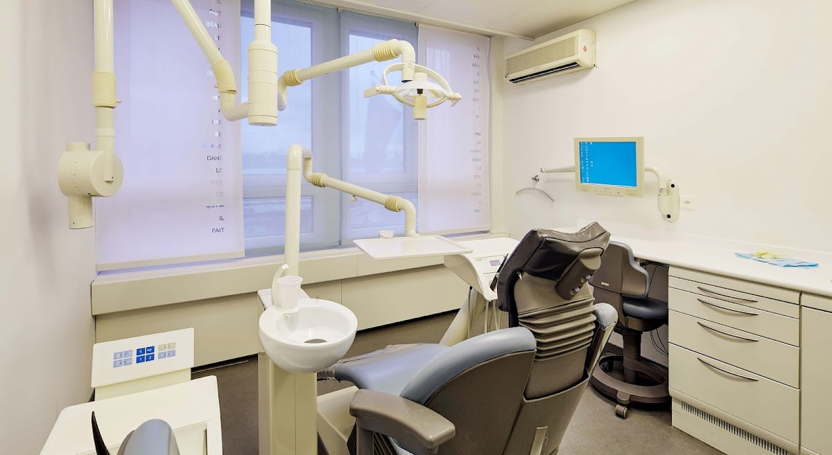 Zahnklinik Dr. Jans – Zahnarzt Luzern gallery image 10