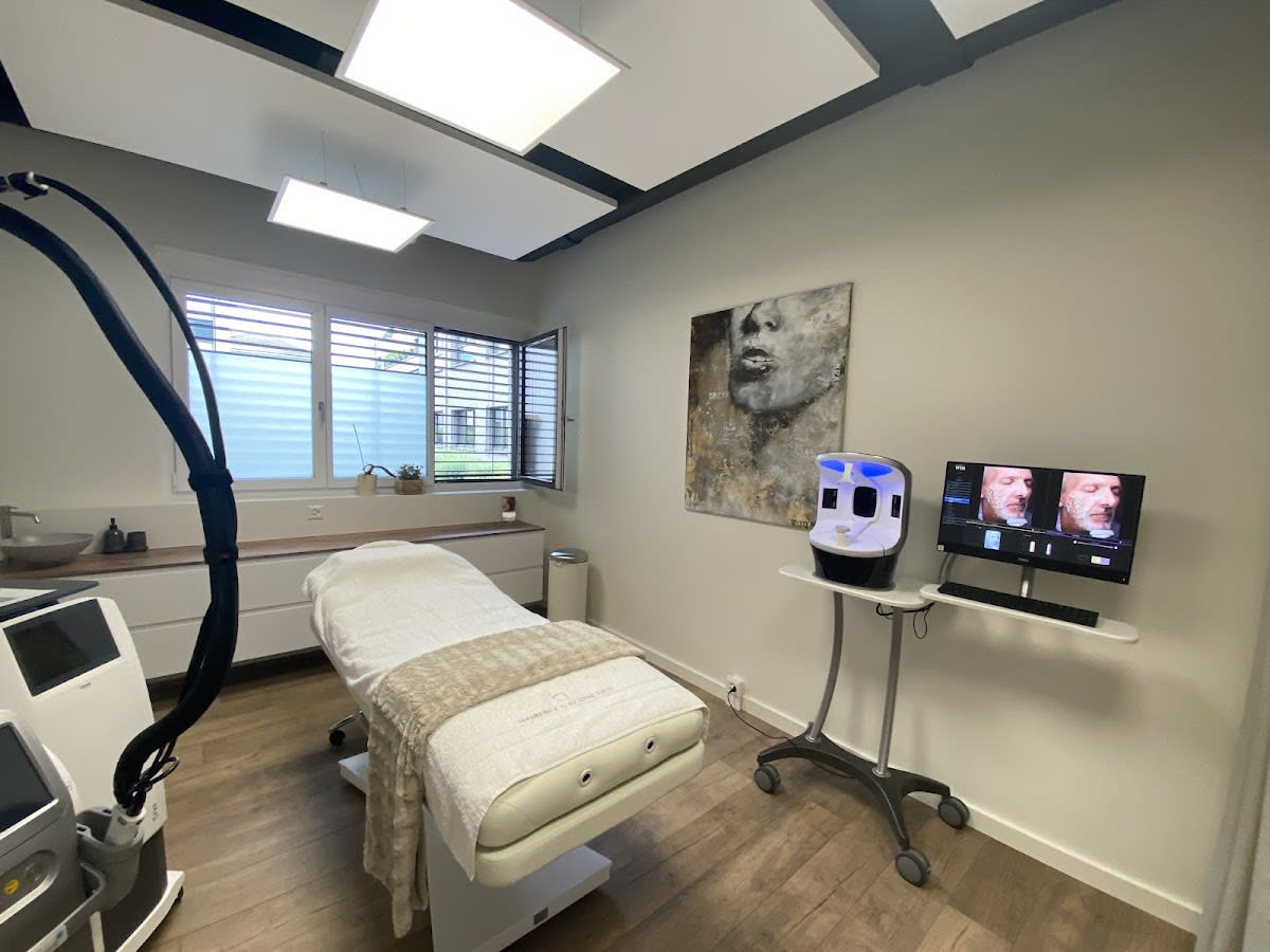 Hairfree & Aesthetics interior