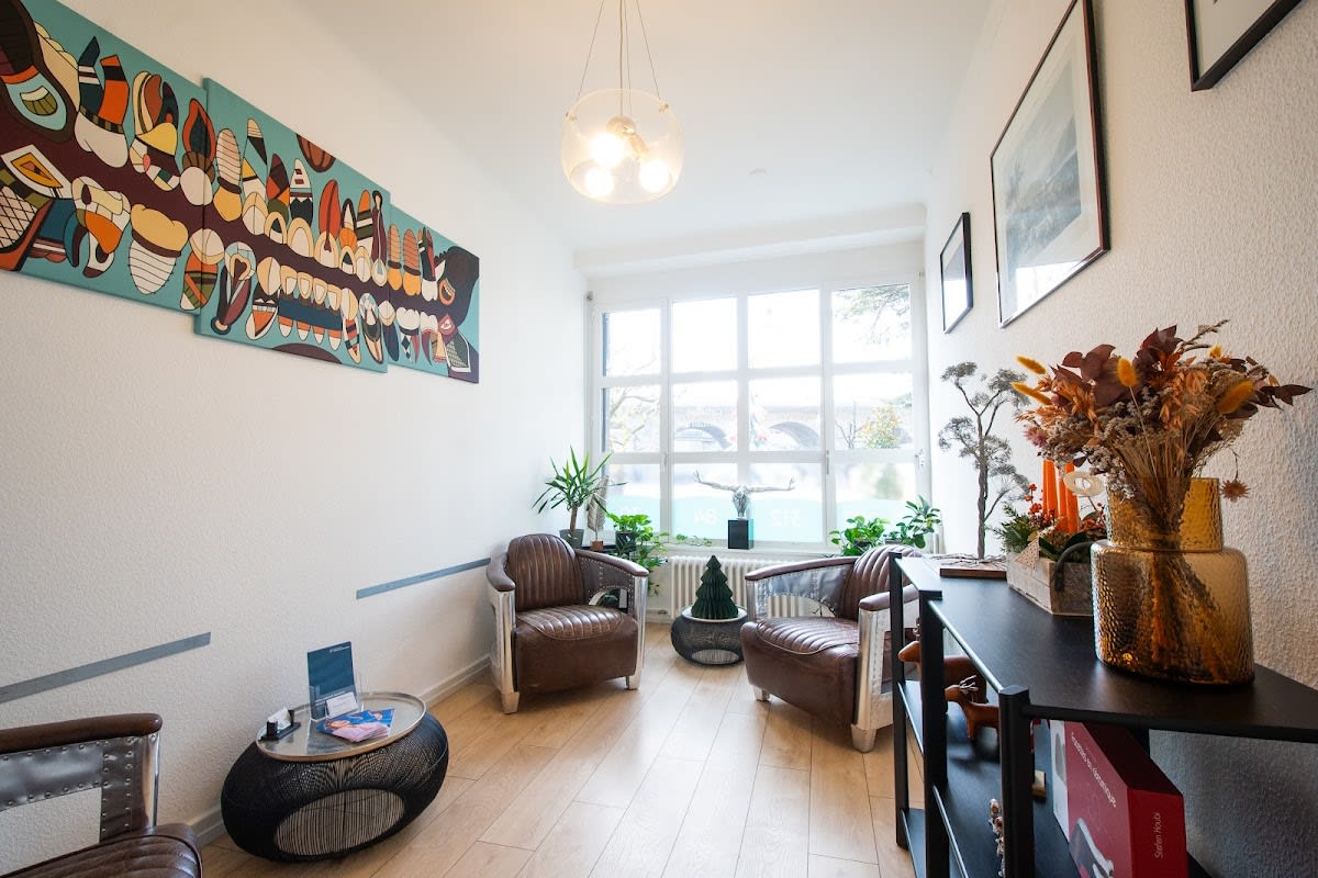 Cabinet dentaire VDental gallery image 3